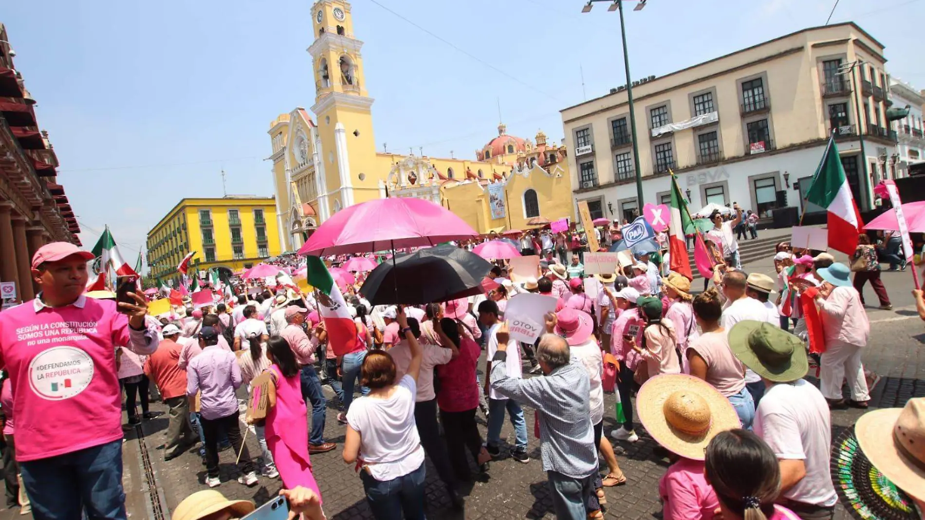 Marcha Marea Rosa 2024 en Xalapa